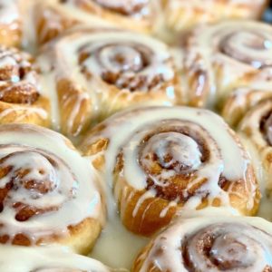 Cinnamon Rolls της Υβόννης Μπόσνιακ